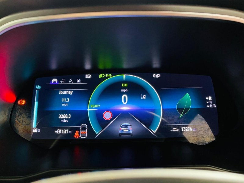 RENAULT ZOE