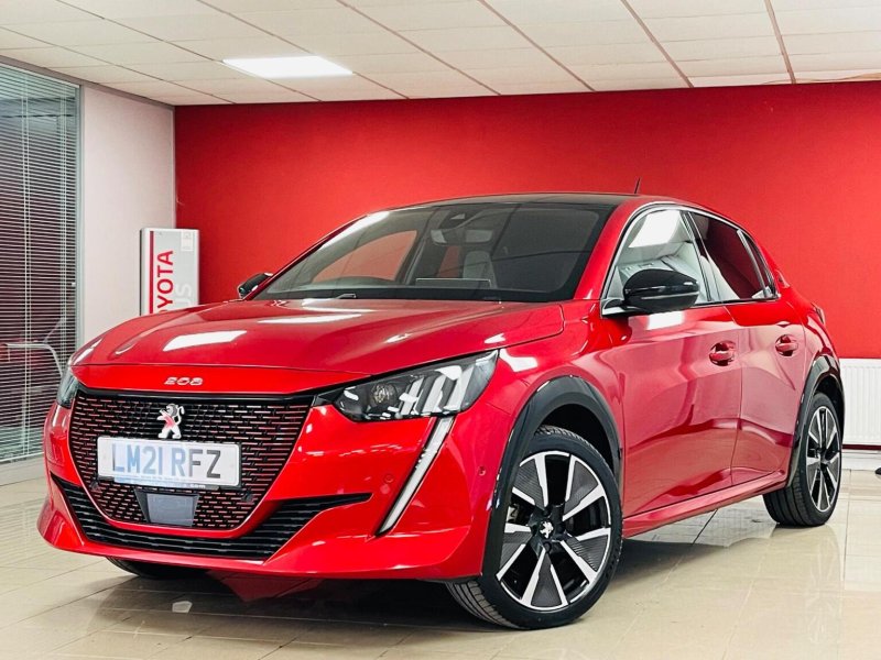 PEUGEOT E-208
