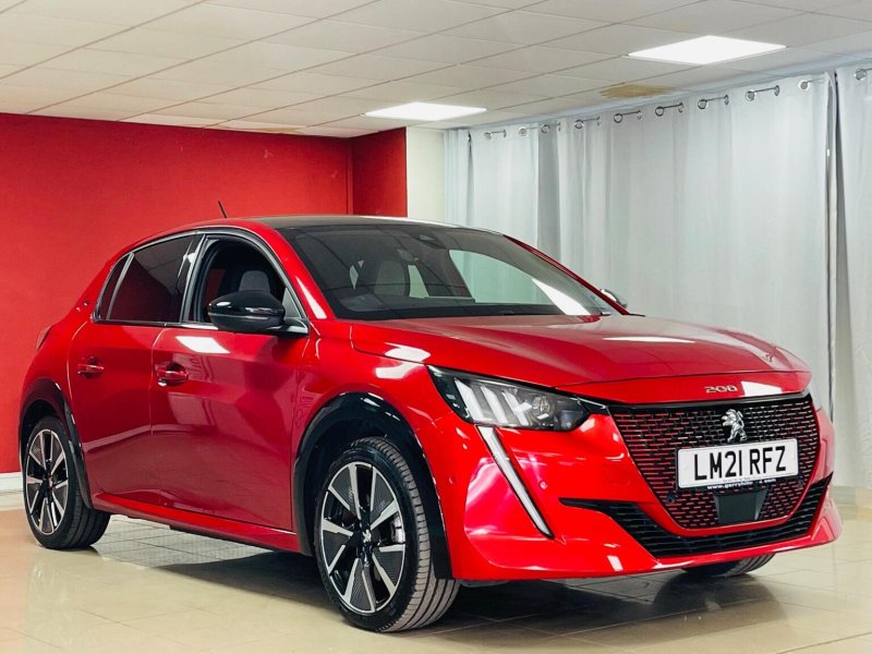PEUGEOT E-208