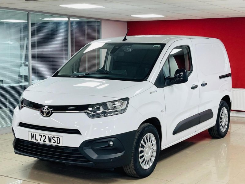TOYOTA PROACE CITY