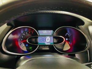 RENAULT CLIO SIGNATURE NAV TCE - 7341 - 28