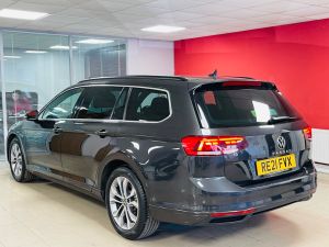 VOLKSWAGEN PASSAT SE NAV TDI DSG - 7362 - 41