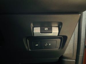 LAND ROVER DISCOVERY SPORT R-DYNAMIC HSE MHEV - 7410 - 18