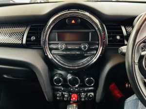 MINI HATCH JOHN COOPER WORKS - 7358 - 17