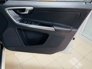 VOLVO XC60 D5 SE LUX NAV AWD - 7328 - 9