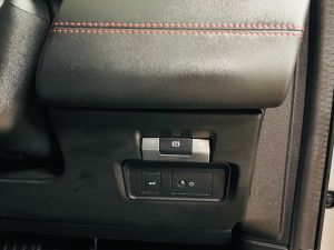 LAND ROVER DISCOVERY SPORT R-DYNAMIC HSE MHEV - 7411 - 19