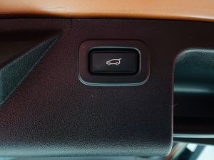 LAND ROVER DISCOVERY SPORT R-DYNAMIC HSE MHEV - 7410 - 13