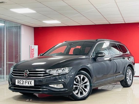 Used VOLKSWAGEN PASSAT in Aberdare for sale