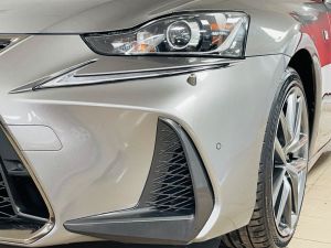 LEXUS IS 300H F SPORT - 7337 - 36