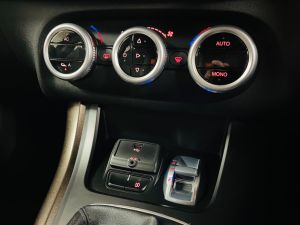 ALFA ROMEO GIULIETTA TB MULTIAIR DISTINCTIVE - 7355 - 22