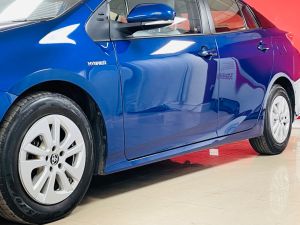 TOYOTA PRIUS VVT-I BUSINESS EDITION PLUS - 7384 - 39