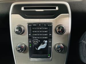 VOLVO XC70 D4 SE - 7359 - 22