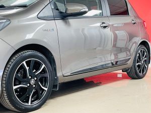 TOYOTA YARIS VVT-I DESIGN - 7403 - 35