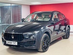 MASERATI LEVANTE D V6 - 7304 - 34