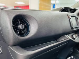 TOYOTA YARIS VVT-I DESIGN - 7403 - 16