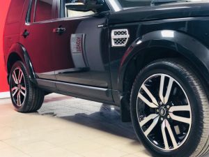 LAND ROVER DISCOVERY SDV6 HSE - 6180 - 27