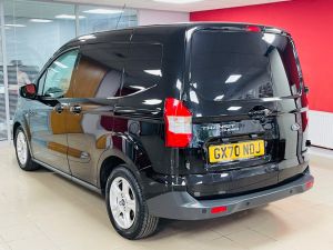 FORD TRANSIT COURIER LIMITED TDCI - 6848 - 26