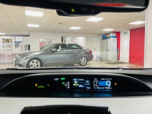 TOYOTA PRIUS VVT-I BUSINESS EDITION PLUS - 7384 - 31