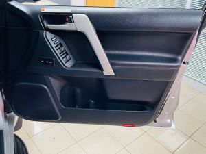 TOYOTA LAND CRUISER D-4D INVINCIBLE - 7391 - 12