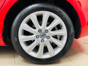 VOLVO V40 T4 SE LUX NAV - 7352 - 10
