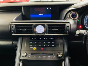 LEXUS IS 300H F SPORT - 7337 - 21