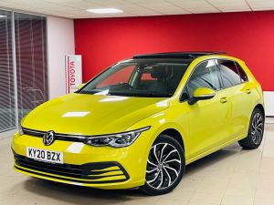VOLKSWAGEN GOLF LIFE TSI - 7361 - 5