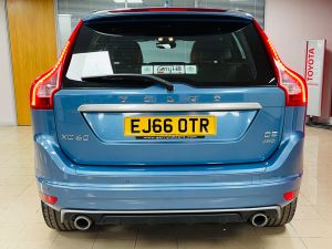 VOLVO XC60 D5 R-DESIGN LUX NAV AWD - 7364 - 38