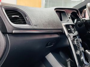 VOLVO V40 D3 R-DESIGN LUX NAV - 7347 - 8