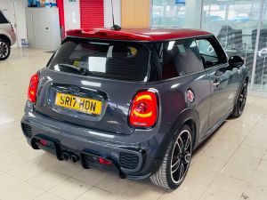 MINI HATCH JOHN COOPER WORKS - 7358 - 43