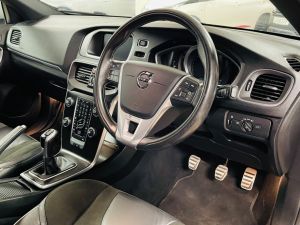 VOLVO V40 T3 R-DESIGN NAV PLUS - 7377 - 12
