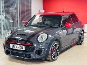 MINI HATCH JOHN COOPER WORKS - 7358 - 27