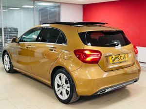 MERCEDES A-CLASS A 180 D SPORT PREMIUM - 7374 - 42