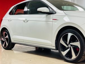 VOLKSWAGEN POLO GTI TSI DSG - 7383 - 38