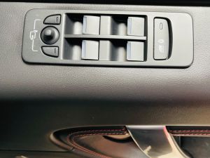 LAND ROVER DISCOVERY SPORT R-DYNAMIC HSE MHEV - 7411 - 22