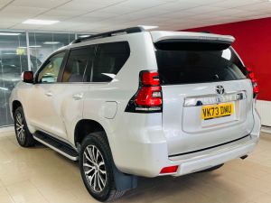TOYOTA LAND CRUISER D-4D INVINCIBLE - 7391 - 39