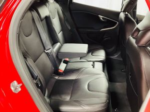 VOLVO V40 T4 SE LUX NAV - 7352 - 15