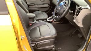KIA SOUL CRDI MAXX - 7407 - 9