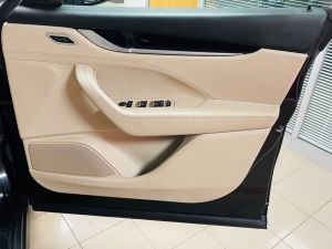 MASERATI LEVANTE D V6 - 7304 - 17