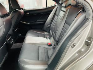 LEXUS IS 300H F SPORT - 7337 - 3