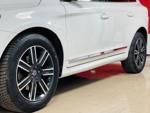 VOLVO XC60 D5 SE LUX NAV AWD - 7328 - 39