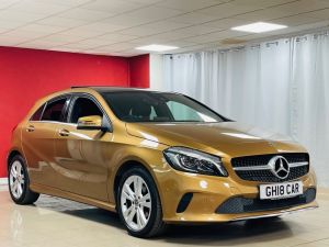 MERCEDES A-CLASS A 180 D SPORT PREMIUM - 7374 - 39