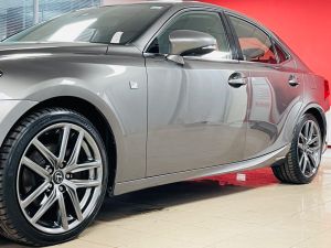 LEXUS IS 300H F SPORT - 7337 - 32