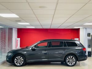 VOLKSWAGEN PASSAT SE NAV TDI DSG - 7362 - 39