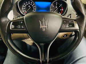 MASERATI LEVANTE D V6 - 7304 - 23