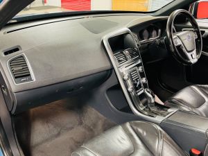 VOLVO XC60 D5 R-DESIGN LUX NAV AWD - 7364 - 9