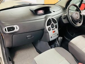 RENAULT GRAND MODUS DYNAMIQUE VVT - 7395 - 5
