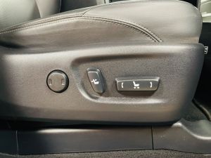 TOYOTA LAND CRUISER D-4D INVINCIBLE - 7391 - 15