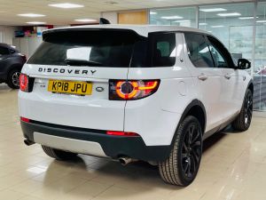 LAND ROVER DISCOVERY SPORT TD4 HSE LUXURY - 6669 - 36