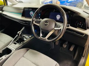 VOLKSWAGEN GOLF LIFE TSI - 7361 - 15