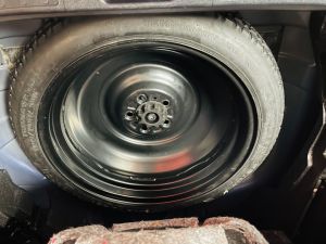 TOYOTA PRIUS VVT-I BUSINESS EDITION PLUS - 7384 - 12
